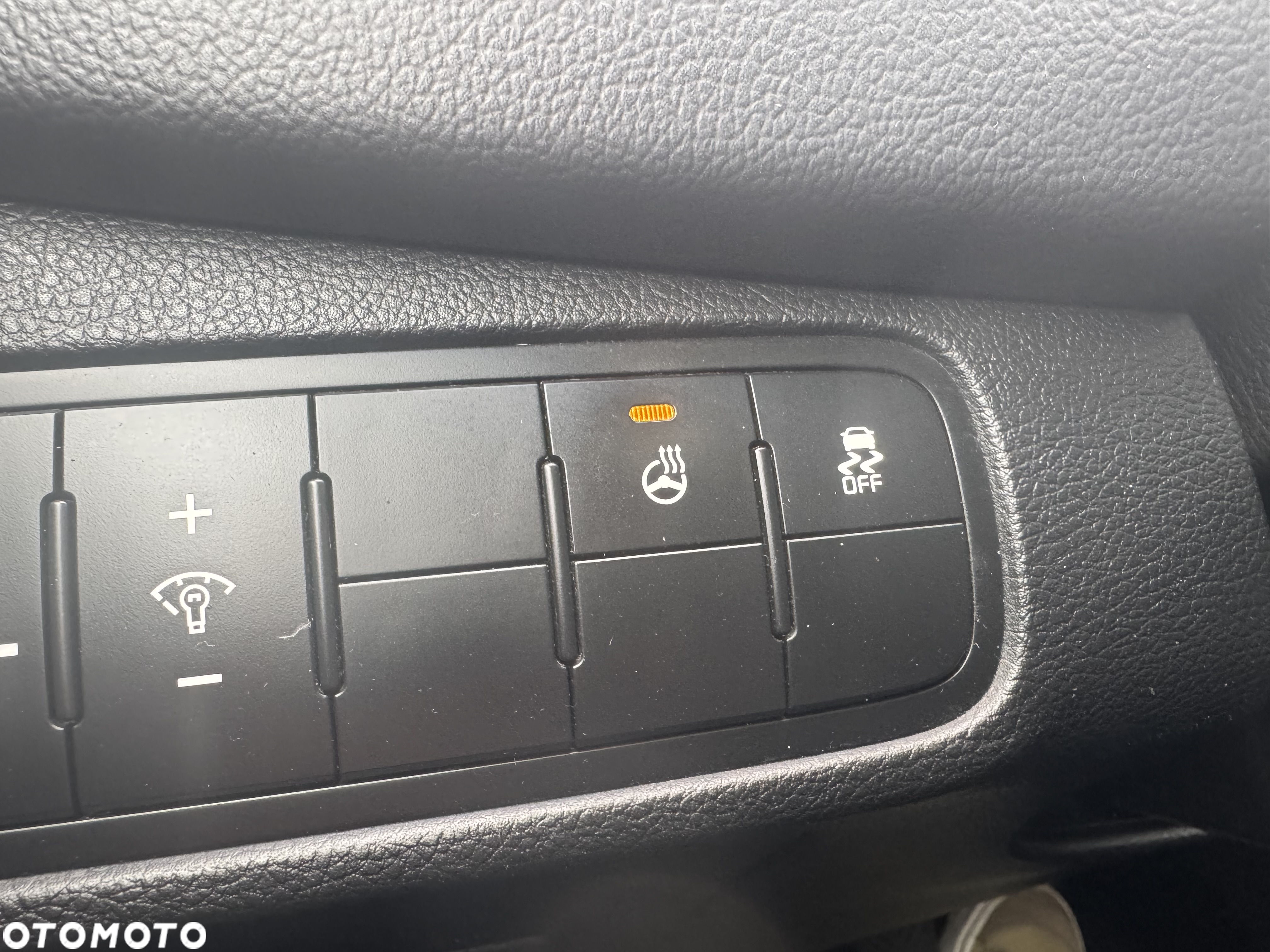 Kia Carens 1.6 GDI Business Line EU6 - 10