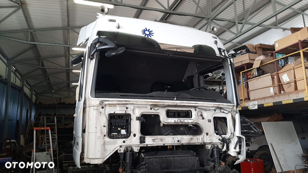 Kabina MEGASPACE, szkielet - Mercedes Actros