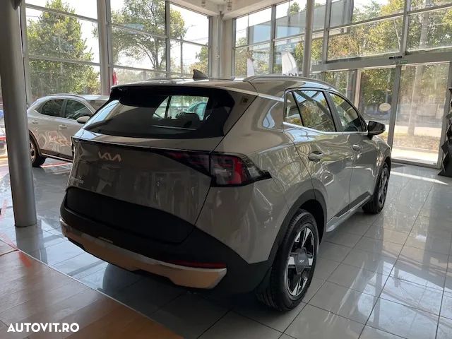 Kia Sportage 1.6 T-GDI 7DCT HP 4x2 Urban - 2