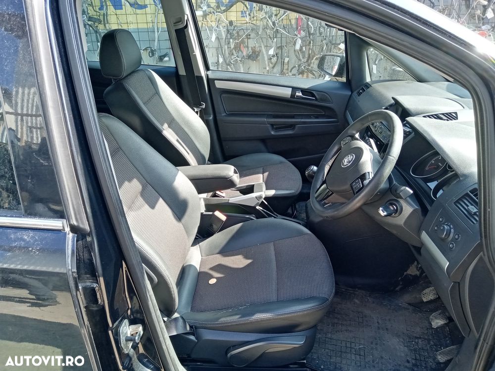 Dezmembrari  Opel ZAFIRA B  2005  > 0000 1.9 CDTI Motorina - 2