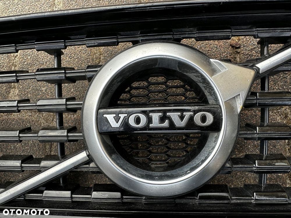 volvo v60 s60 iii (19-) grill atrapa r-design oe 32368136 - 4