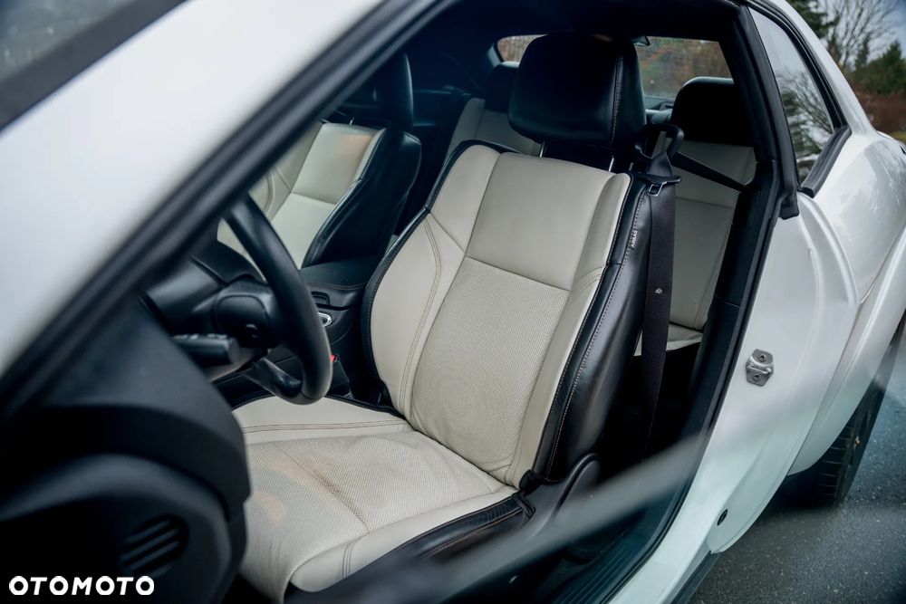 Dodge Challenger 3.6 SXT Plus - 19