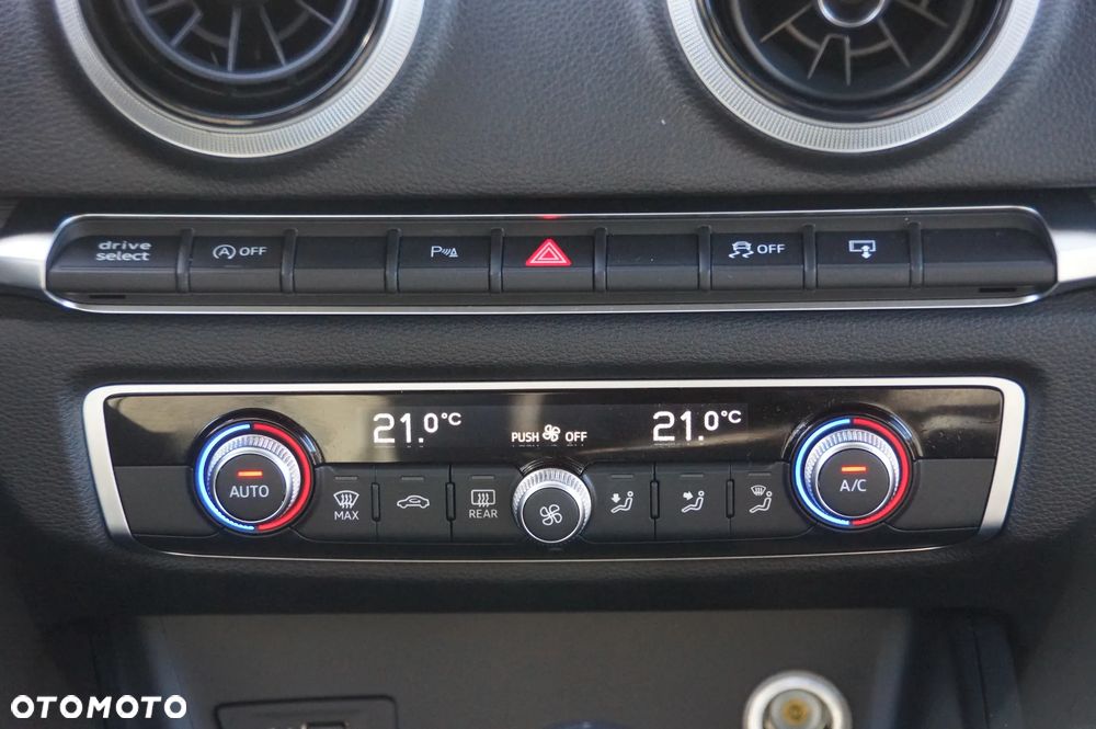 Audi A3 Sportback 2.0 TDI (clean diesel) quattro S tronic Attraction - 17