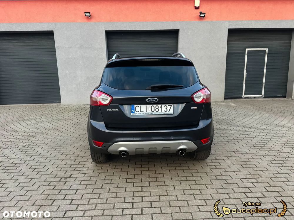 Ford Kuga - 1