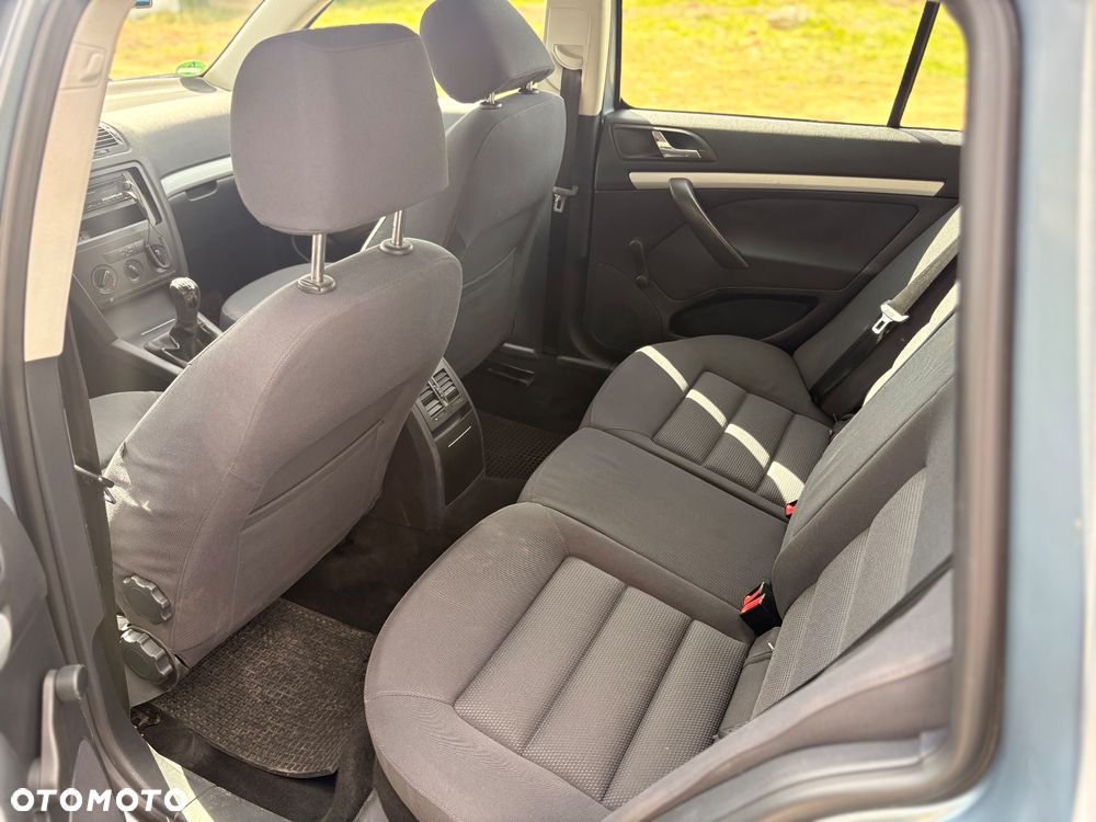 Skoda Octavia 1.6 Classic - 10