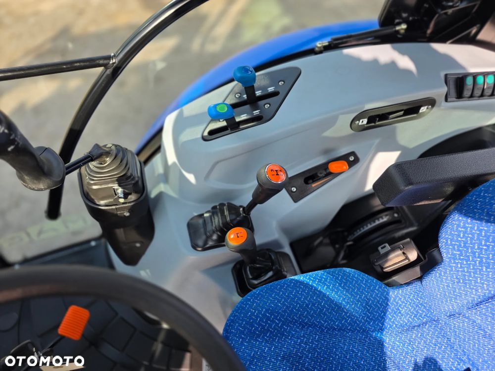 New Holland T4.75 S - 11