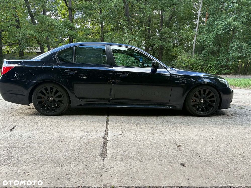 BMW Seria 5 530i - 7