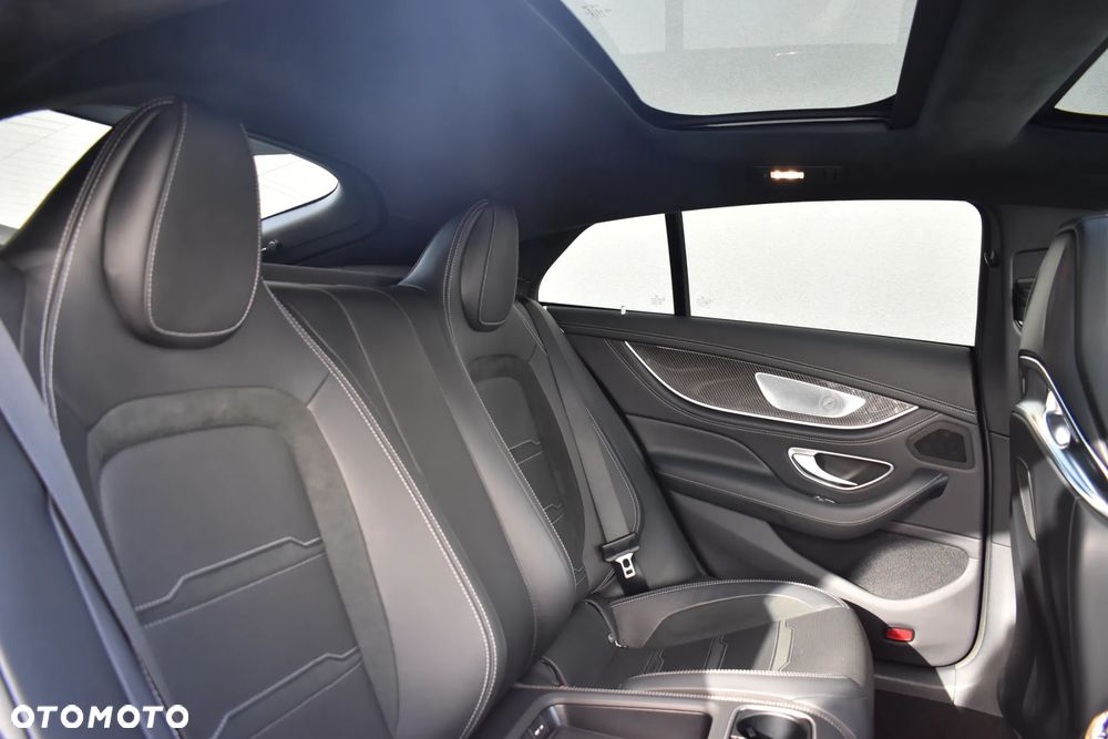 Mercedes-Benz AMG GT - 23