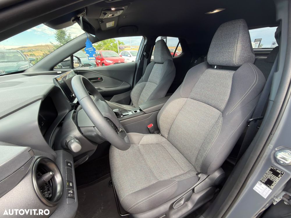 Toyota C-HR 2.0 Hybrid Lounge - 11