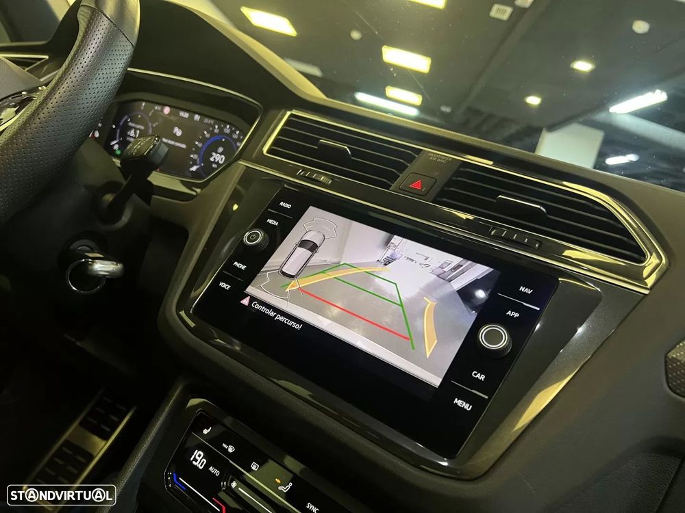 VW Tiguan 1.4 TSI eHybrid R-Line DSG - 41