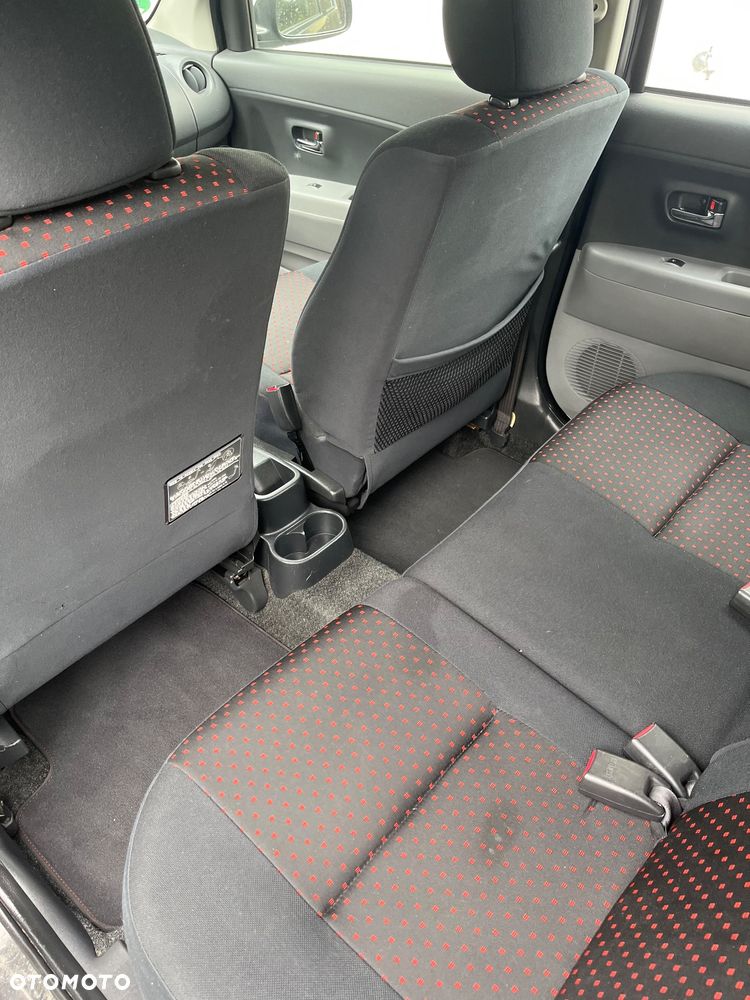 Daihatsu Sirion 1.5 S - 25