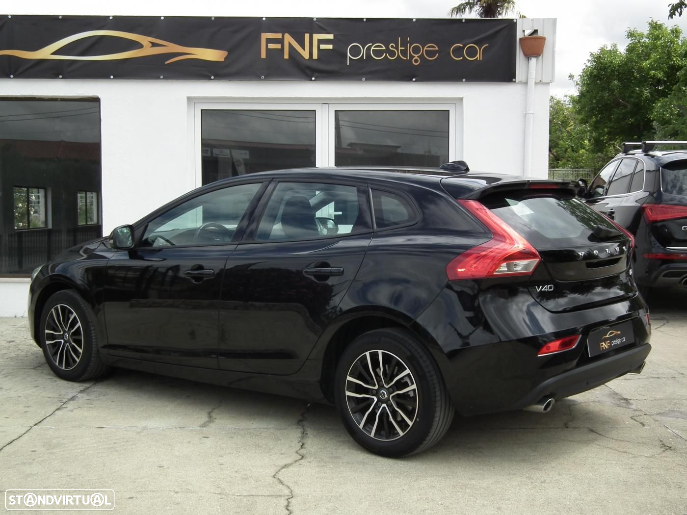 Volvo V40 2.0 D3 Momentum - 7