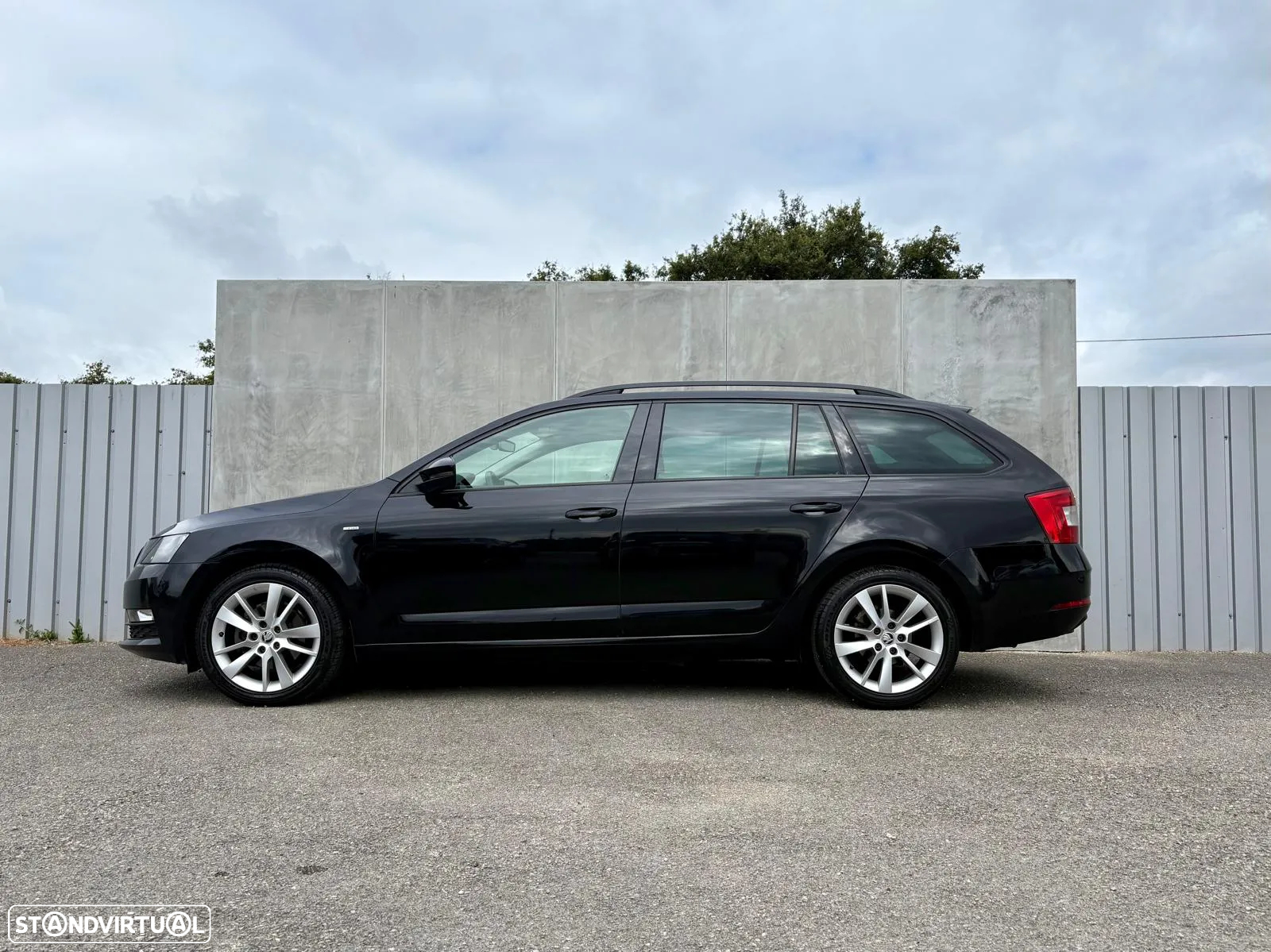 Skoda Octavia Break 2.0 TDI DSG Clever - 2