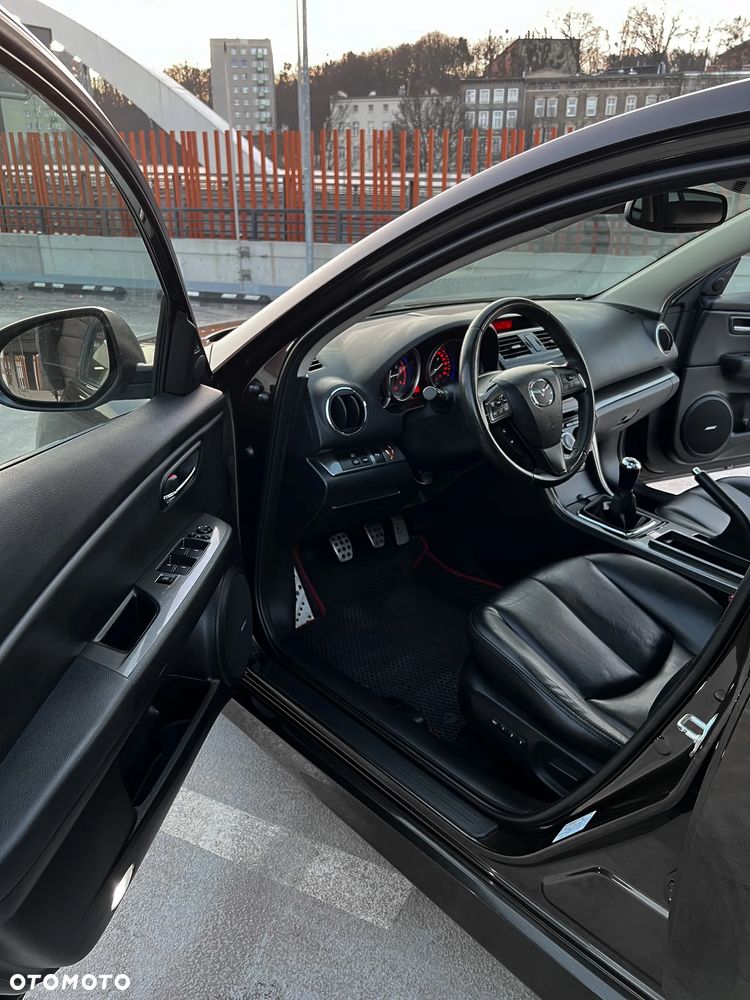 Mazda 6 2.2 CD Exclusive + - 9