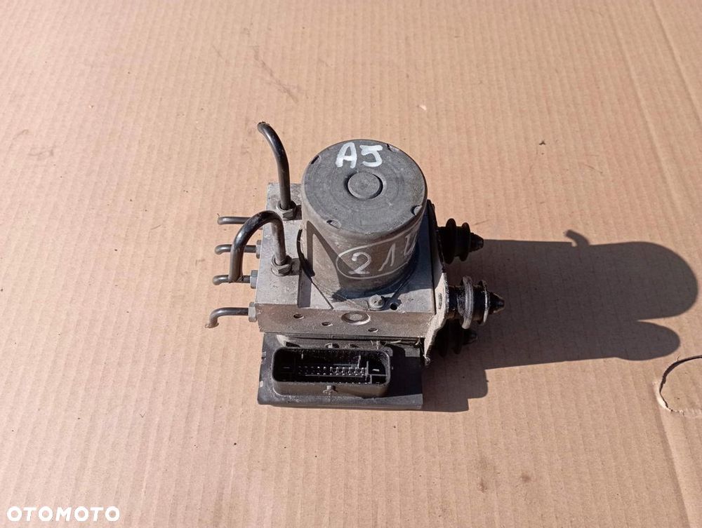 AUDI A5 8T 2.0 TFSI POMPA ABS 8K0614517CP - 1