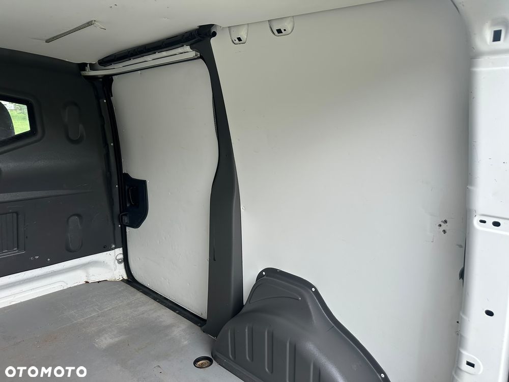 Peugeot EXPERT 2.0 HDi 128 kM manual, 2016 rok ORGINALNY- NISKI PRZEBIEG, HAK, paka jak NOWA, CZUJNIKI PARKOWANIA, STAN BDB! - 31