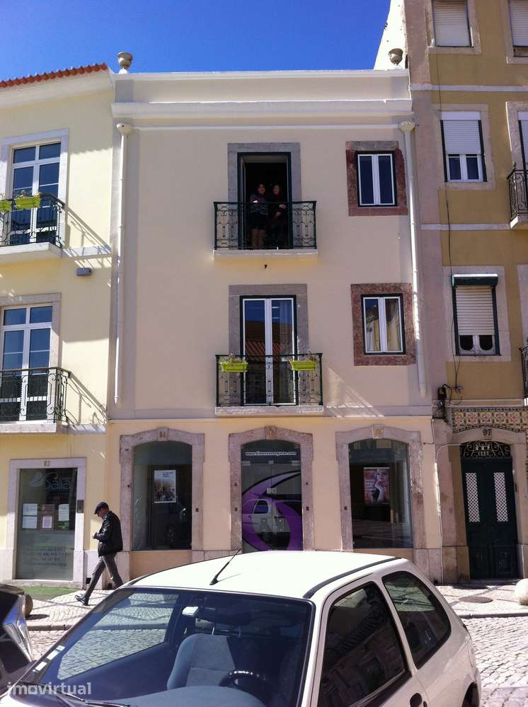 Prédio- 3 pisos de comercio/serviços e habitação - Centro Setúbal - Grande imagem: 2/23