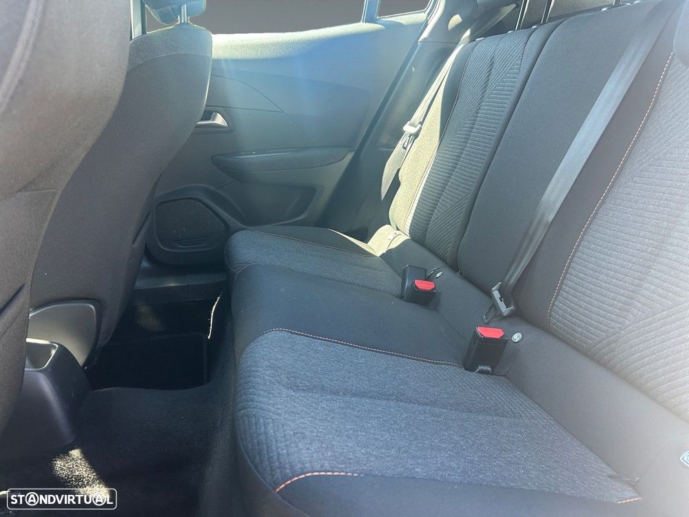 Peugeot 2008 1.2 PureTech Style - 14