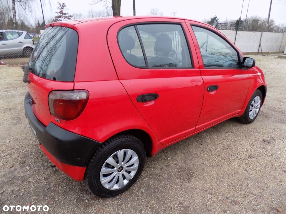 Toyota Yaris - 3