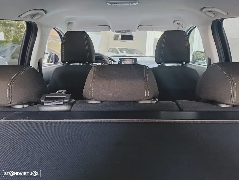 Fiat Tipo Station Wagon 1.3 M-Jet Lounge - 41