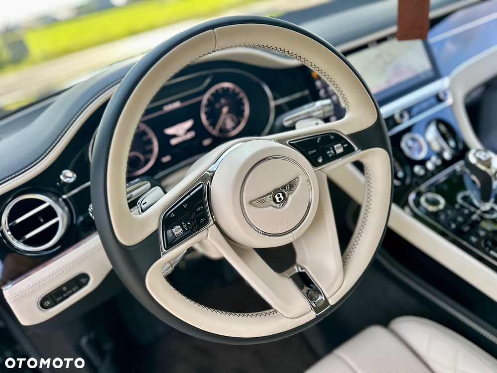 Bentley Continental GT - 17