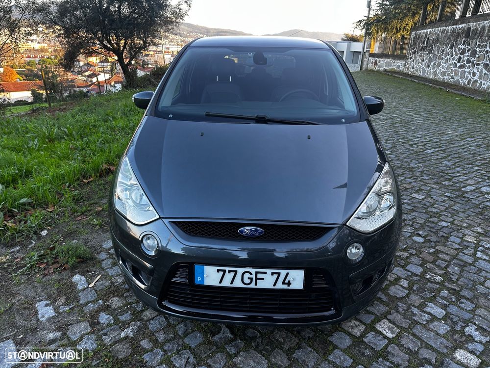 Ford S-Max 2.0 TDCi Titanium 7L - 4