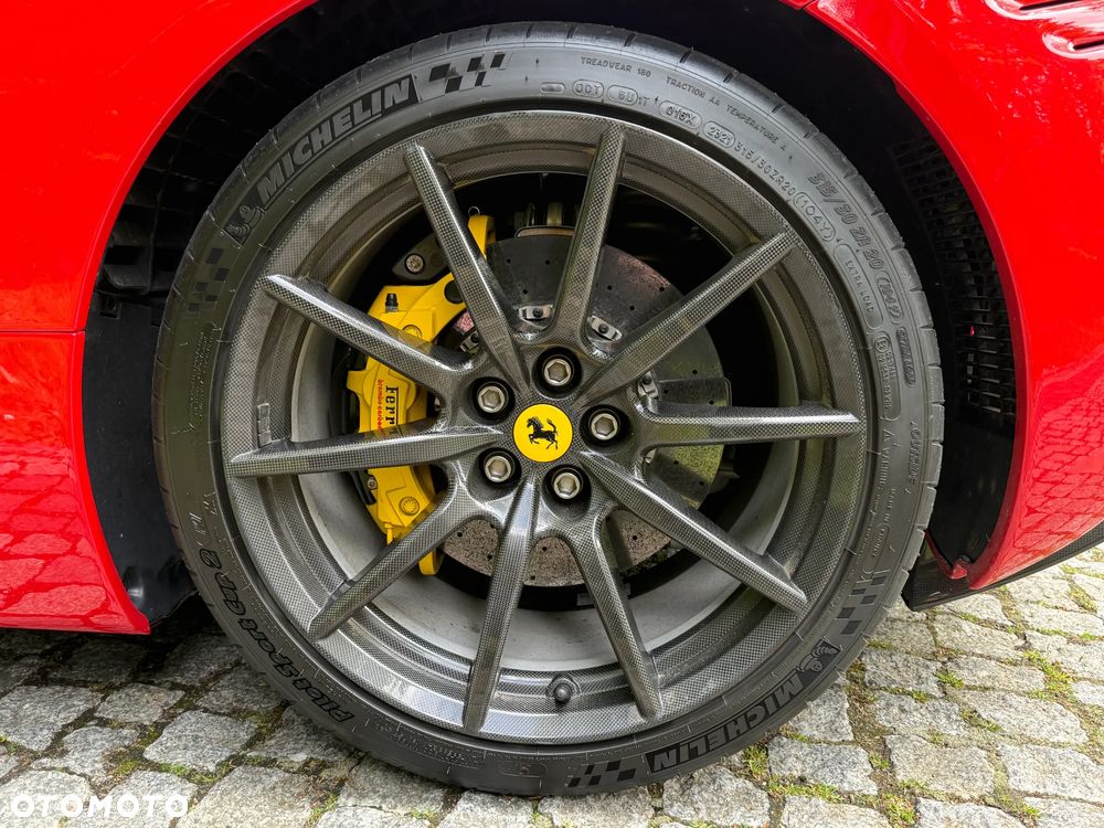 Ferrari SF90 Stradale - 19