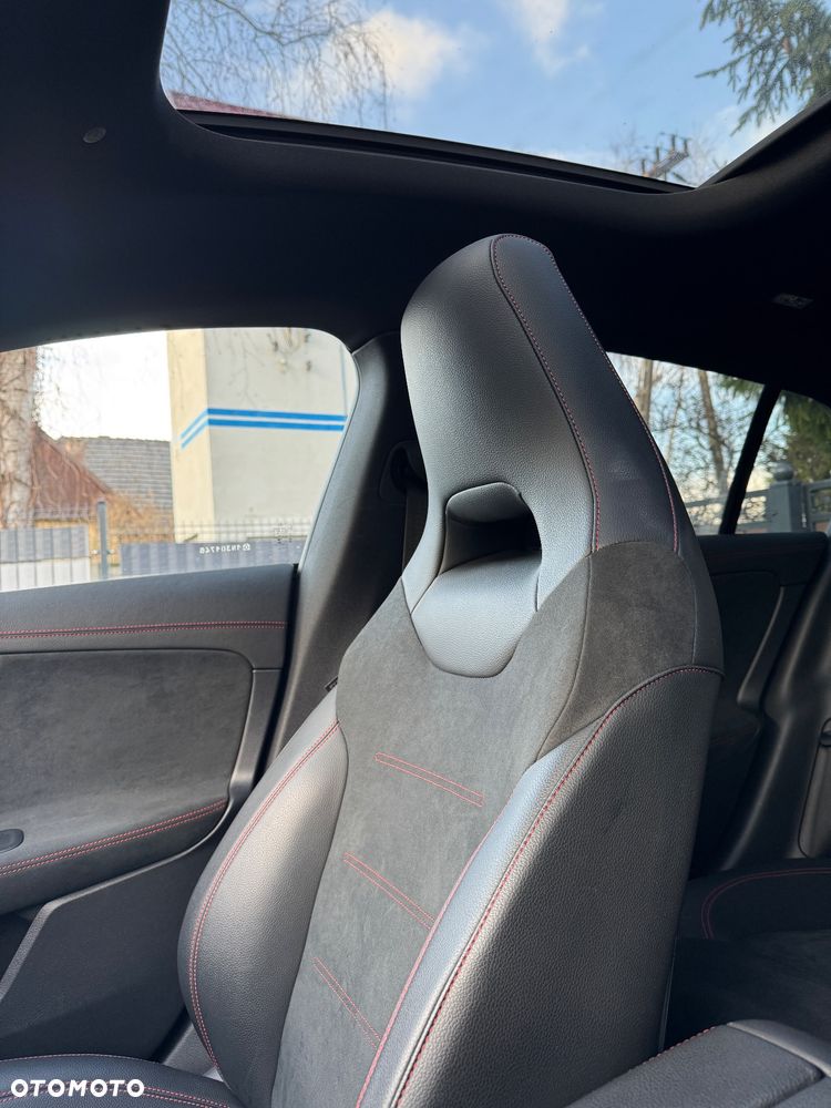 Mercedes-Benz CLA 200 d 8G-DCT AMG Line - 28