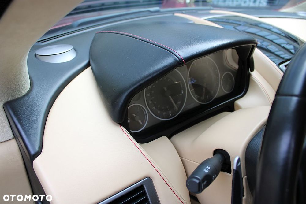 Aston Martin Rapide S - 20