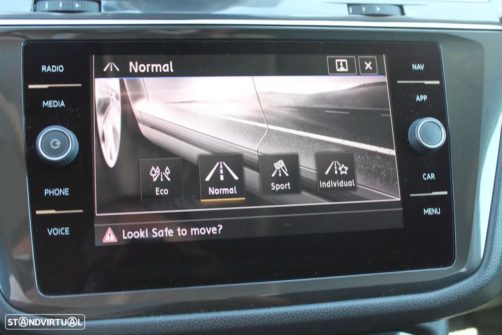 VW Tiguan Allspace 2.0 TDI High.DSG 4Motion - 28