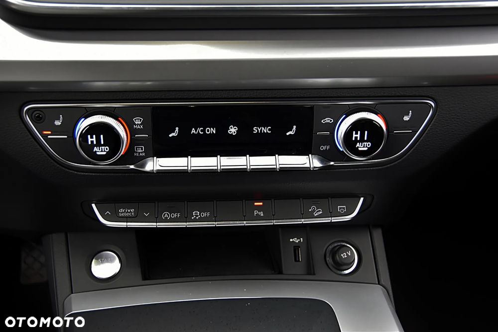 Audi Q5 40 TDI mHEV Quattro S tronic - 32