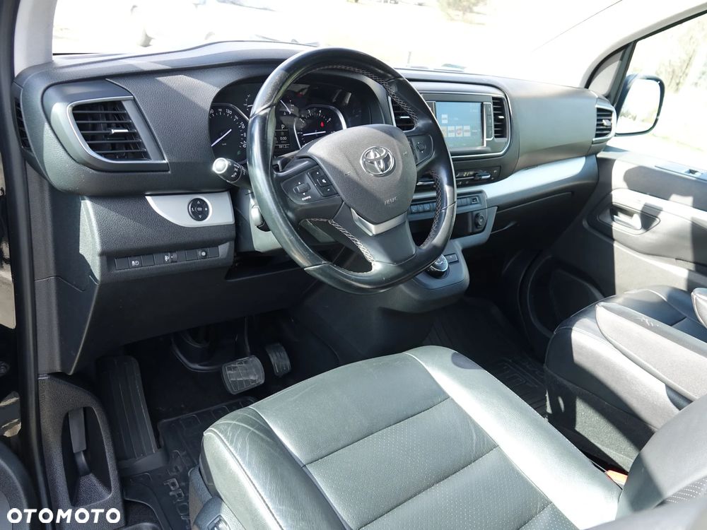 Toyota Proace Verso - 9