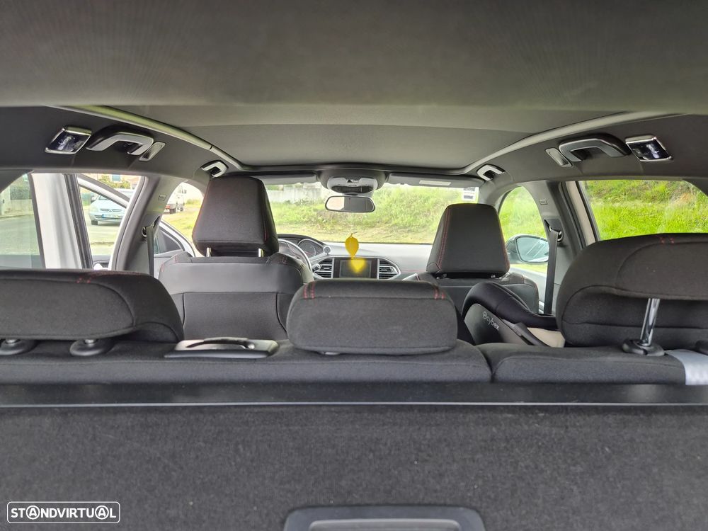 Peugeot 308 SW 1.6 BlueHDi GT Line - 24