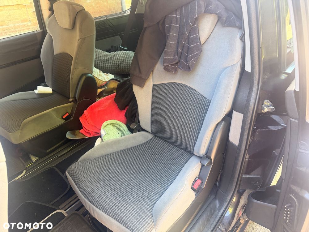 Citroën C8 2.0 HDi Exclusive - 7