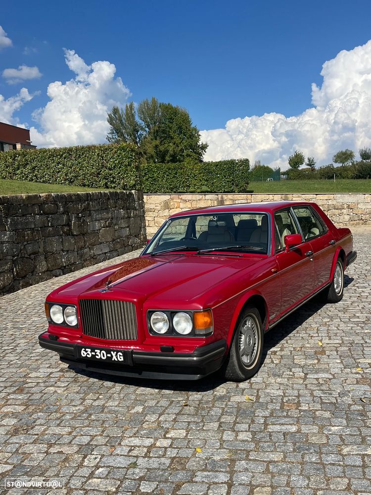 Bentley Eight