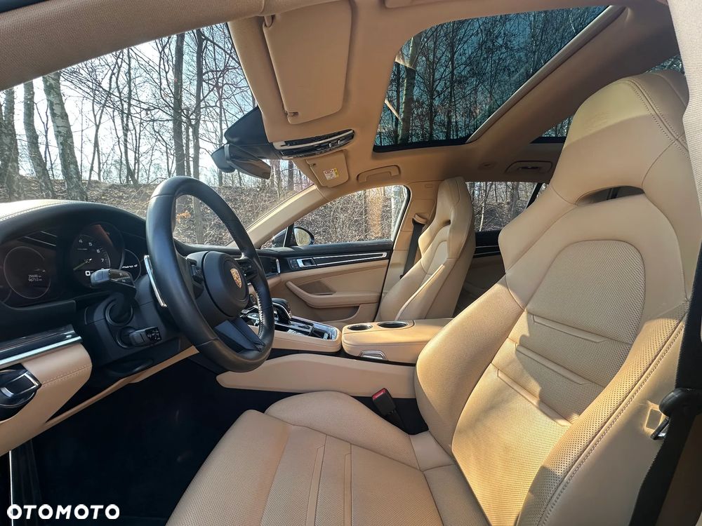 Porsche Panamera 4 E-Hybrid Platinum Edition - 18