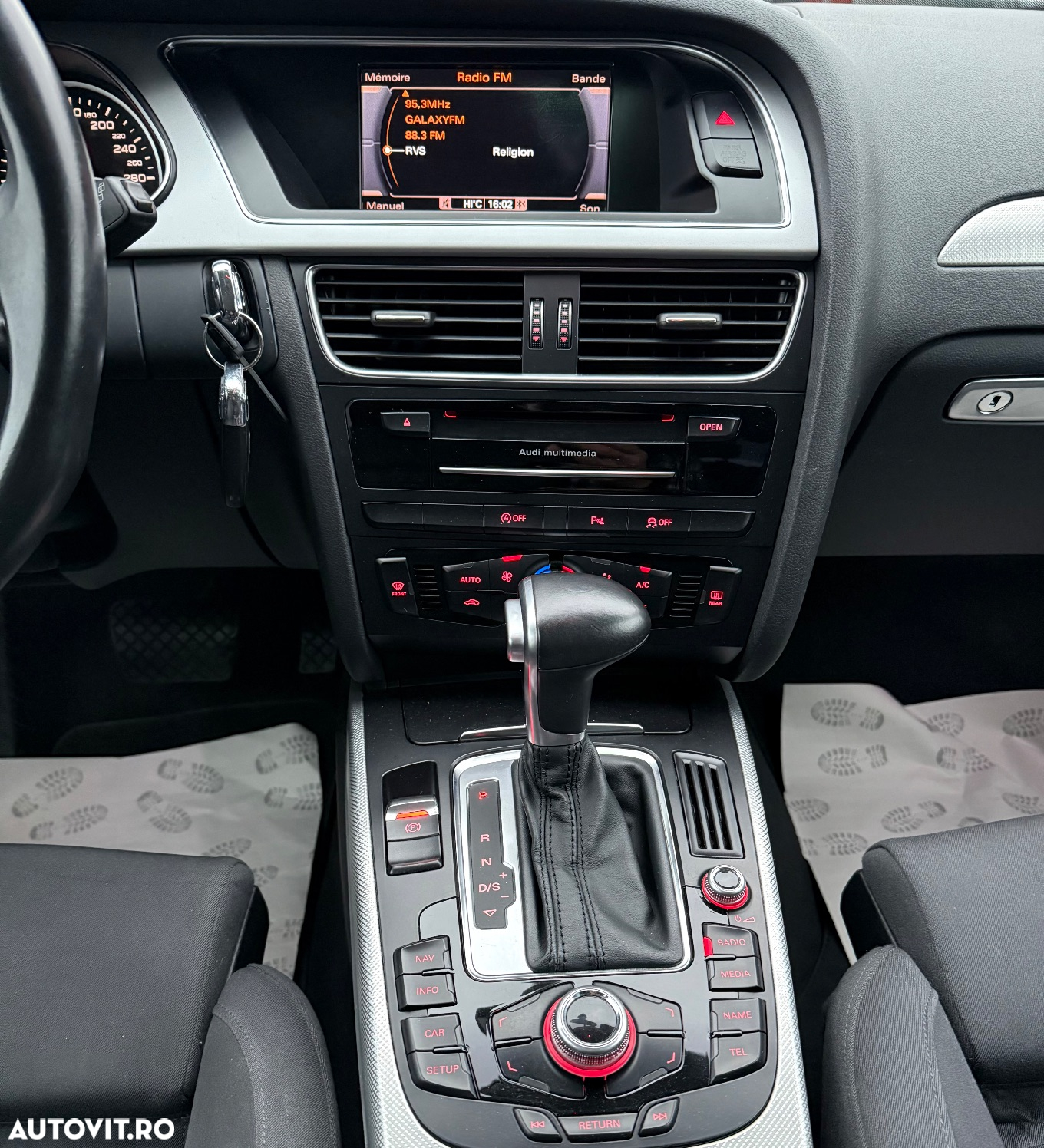 Audi A4 Avant 2.0 TDI quattro S tronic Sport - 9