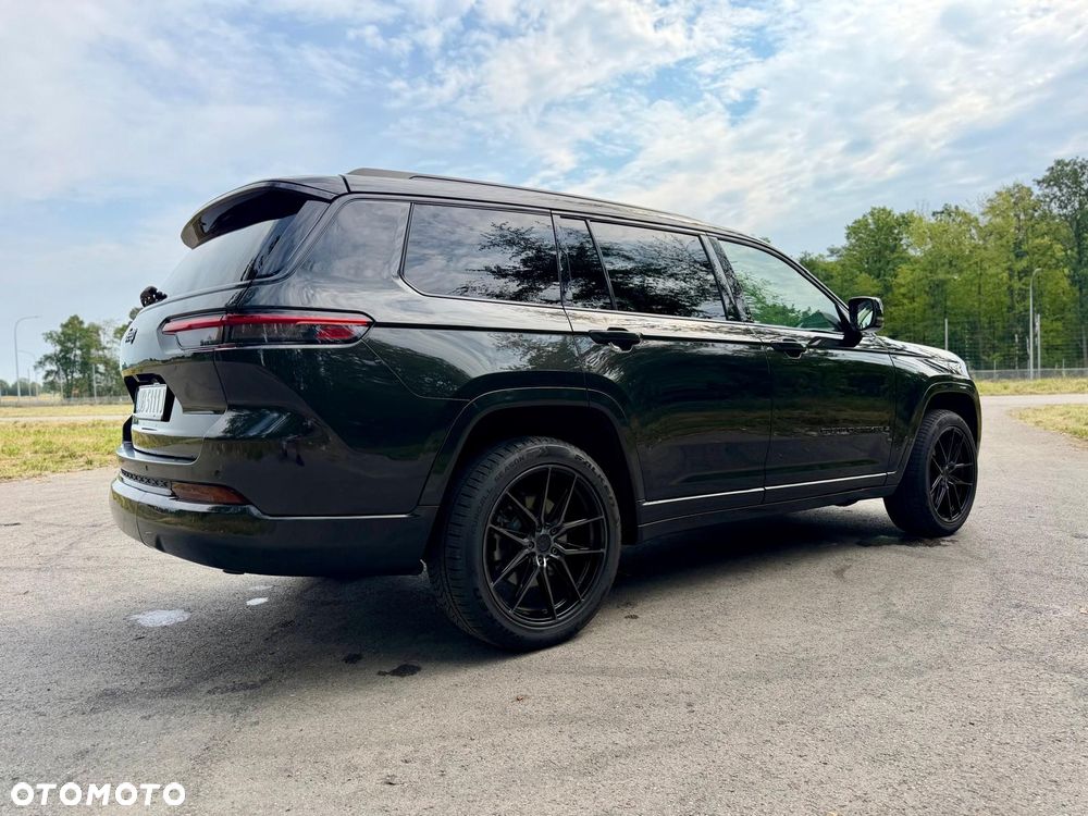 Jeep Grand Cherokee - 18