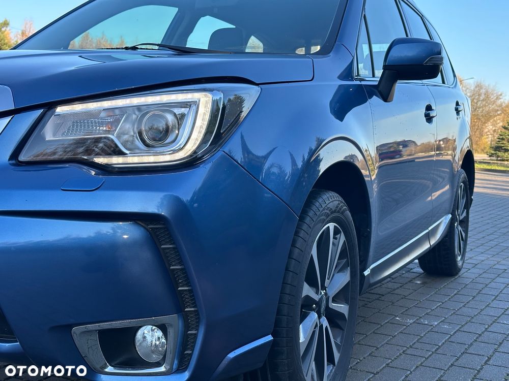 Subaru Forester 2.0 XT Sport Lineartronic - 12