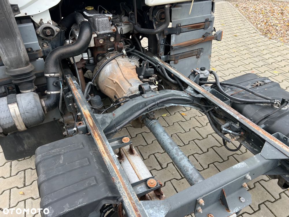 Nissan Atleon 56/35.13 - 11