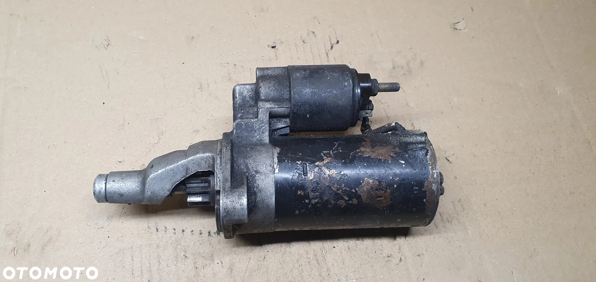 Rozrusznik starter silnika Audi A6 C5 2.5 TDI 059911023H - 4