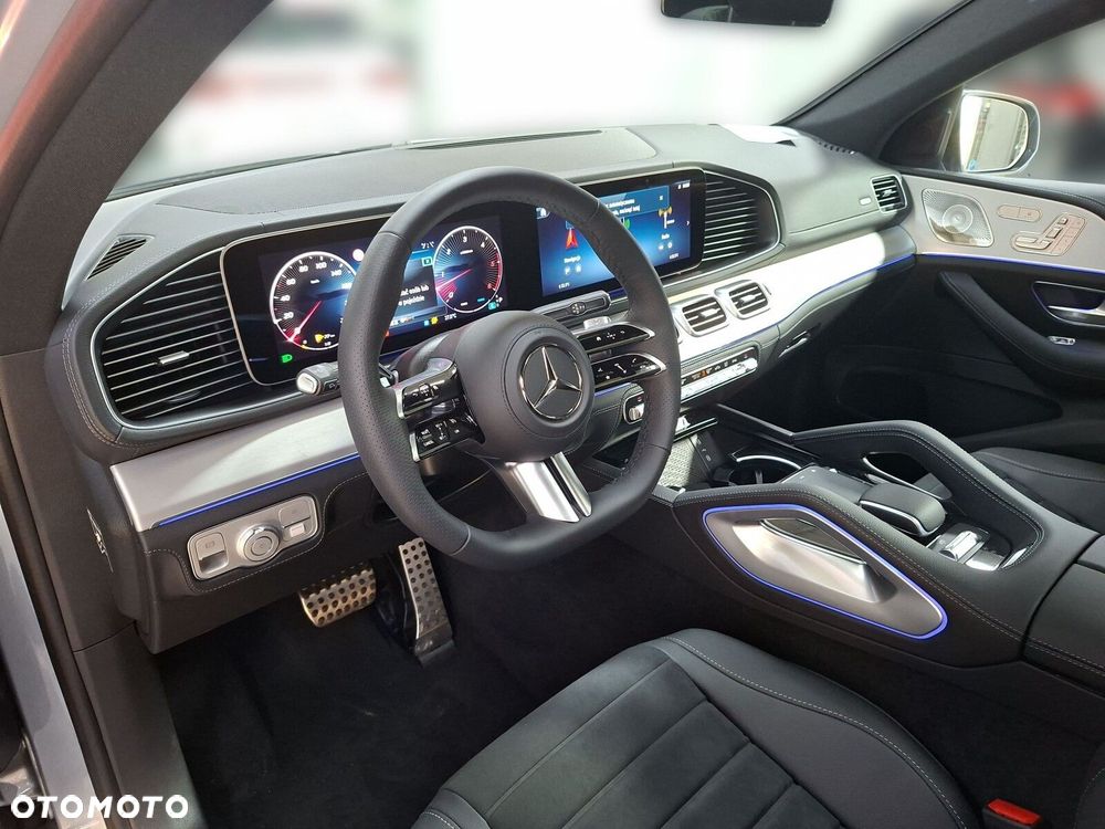 Mercedes-Benz GLE - 32