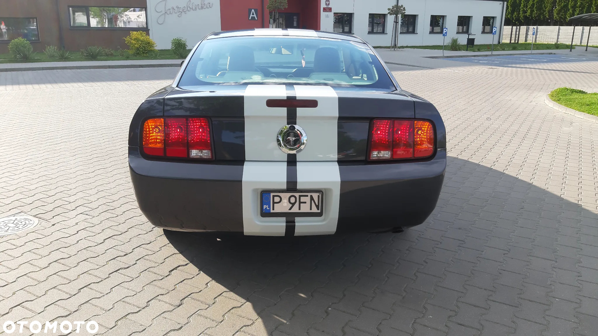 Ford Mustang 4.0 V6 - 9