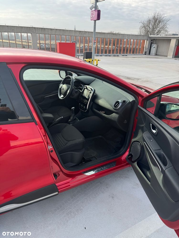 Renault Clio 0.9 TCe Limited - 13