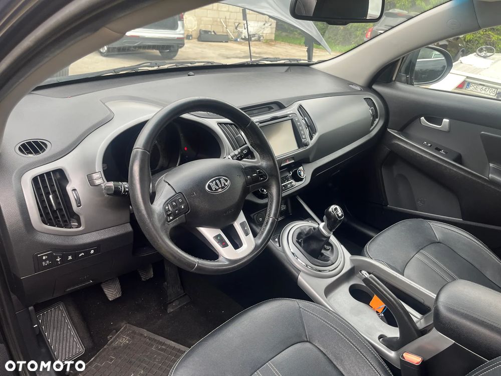 Kia Sportage 2.0 CRDI 4WD Dream-Team Edition - 25