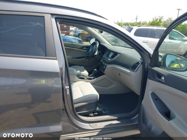 Hyundai Tucson - 5