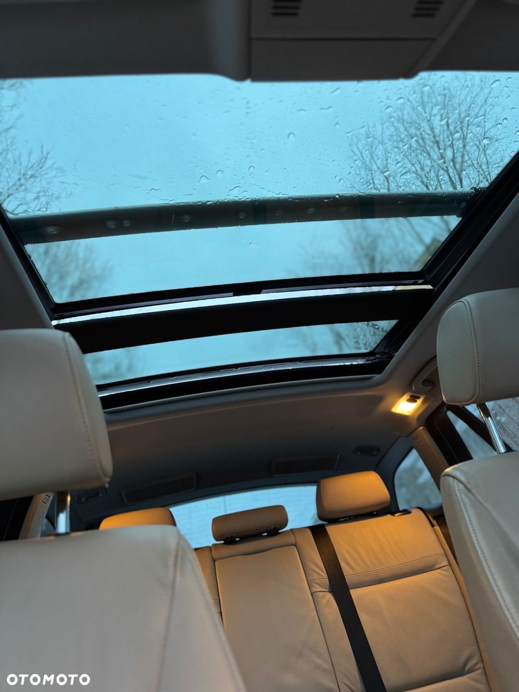 BMW Seria 3 330d xDrive - 30