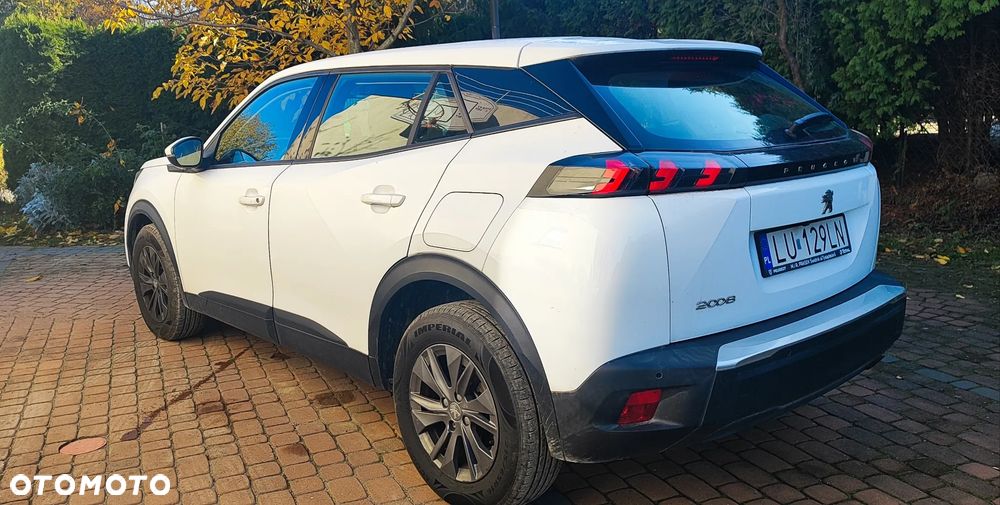 Peugeot 2008 - 4