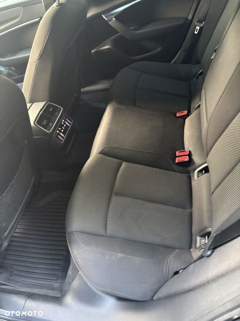 Audi A6 Avant - 8