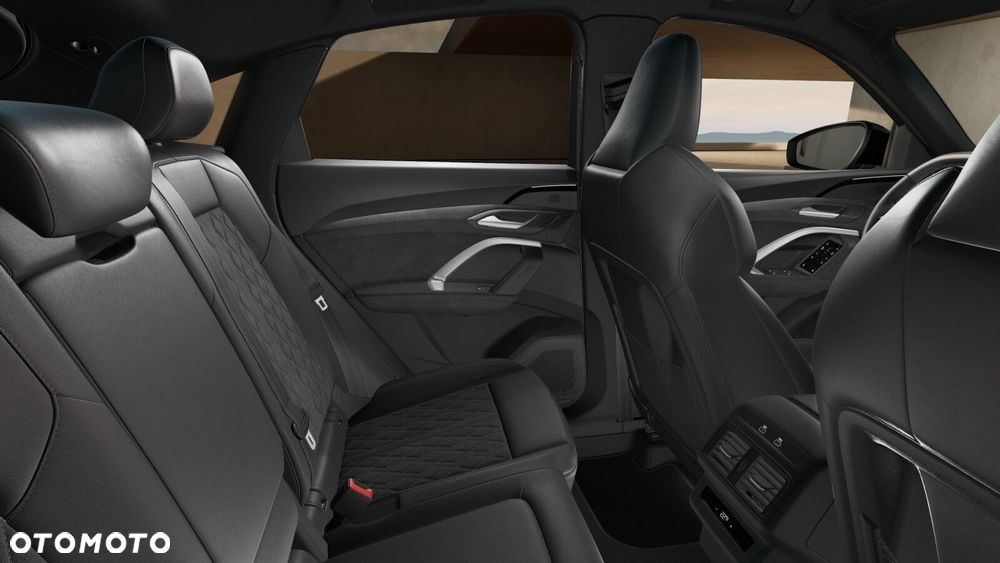 Audi Q5 Sportback - 9